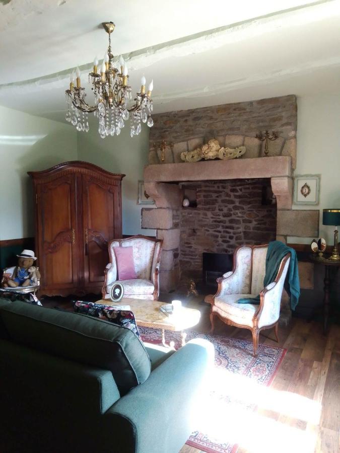 La Menardiere Serenitatis Chambre D'Hotes Petit Dejeuner Compris Corseul Kültér fotó